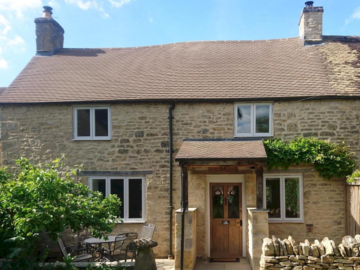 Pass The Keys The Pippins A Cotswold Cottage And Garden Parking Stow-on-the-Wold Exterior foto